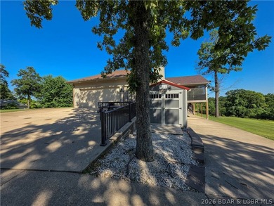 Pride of ownership is evident throughout this updated, 3-bed - photo 31