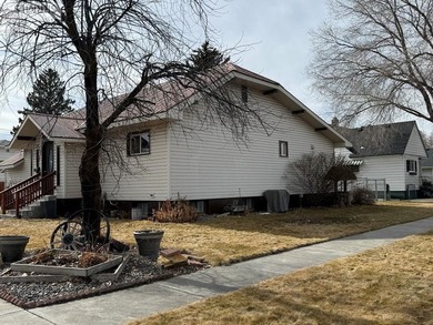 *This property is currently under contract with a 72 hr 1st - photo 5