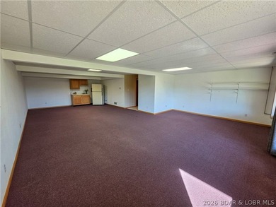 Pride of ownership is evident throughout this updated, 3-bed - photo 41