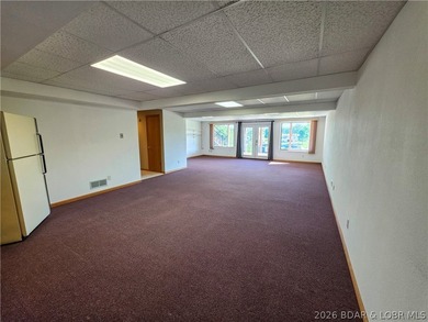 Pride of ownership is evident throughout this updated, 3-bed - photo 42