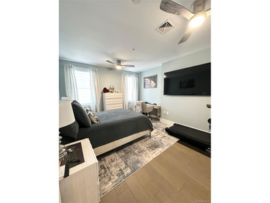 This beautifully designed two-bedroom, two and a half-bath - photo 6
