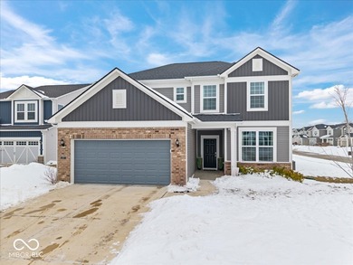 (private lake, pond, creek) Home Sale Pending in Whitestown Indiana