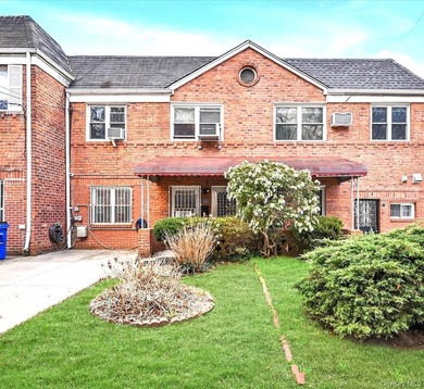 Solid brick home with R4 zoning in a prime Flushing/Fresh - photo 1