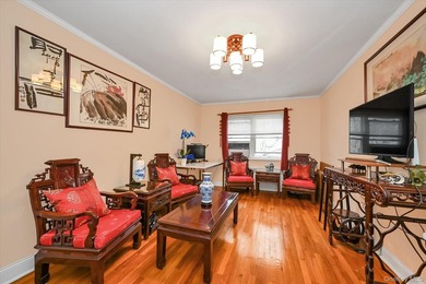 Solid brick home with R4 zoning in a prime Flushing/Fresh - photo 4
