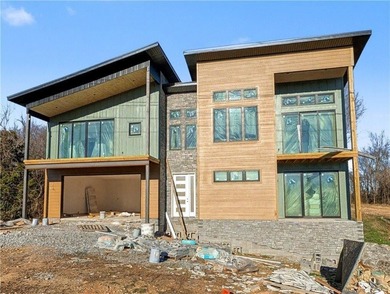 Lake Loch Lomond Home For Sale in Bella Vista Arkansas