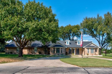 Lake Home For Sale in Gainesville, Texas