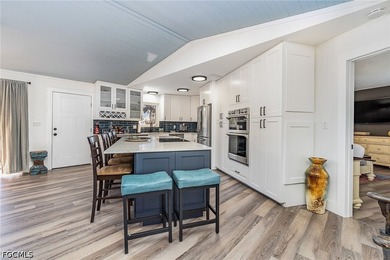 Welcome to your Sanibel Island oasis! Perfectly positioned just - photo 12