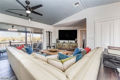 Welcome to your Sanibel Island oasis! Perfectly positioned just - photo 18