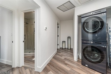 Welcome to your Sanibel Island oasis! Perfectly positioned just - photo 24