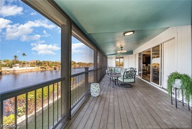 Welcome to your Sanibel Island oasis! Perfectly positioned just - photo 27