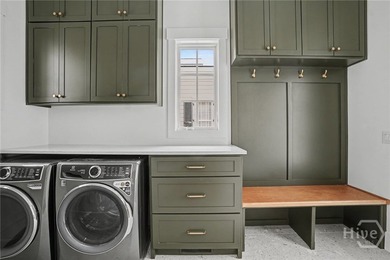 This stunning, brand-new Lowcountry cottage features 4 bedrooms - photo 33