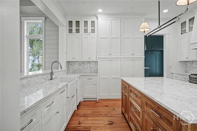 This stunning, brand-new Lowcountry cottage features 4 bedrooms - photo 38