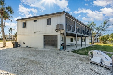 Welcome to your Sanibel Island oasis! Perfectly positioned just - photo 43