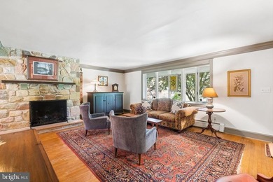 Set on approximately 3/4 of an acre in the sought after Hamilton - photo 6