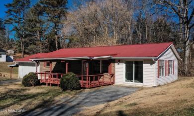 Lake Home Sale Pending in Lafollette, Tennessee