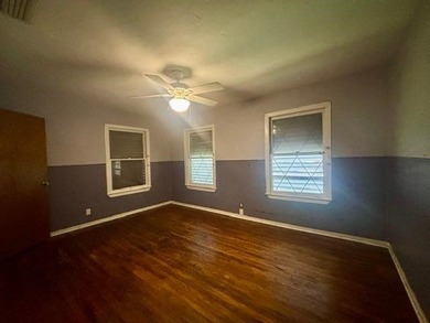 Welcome to 5614 Cordelia- a home filled with wonderful potential - photo 13