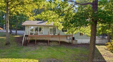 You read that right-a lake home on Horseshoe Bend with a garage - photo 7