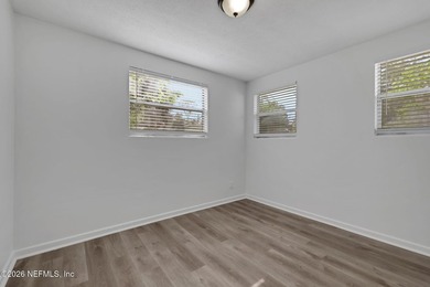 This move-in ready home has been extensively updated and - photo 21