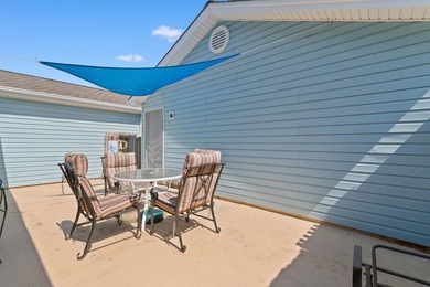 Rare opportunity in Azalea Place-homes here hardly ever hit the - photo 25