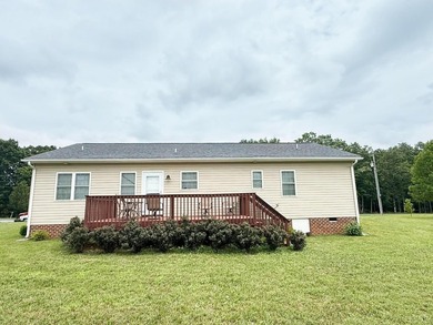 Nearly new, move-in ready home with over 1,800 square feet of - photo 26
