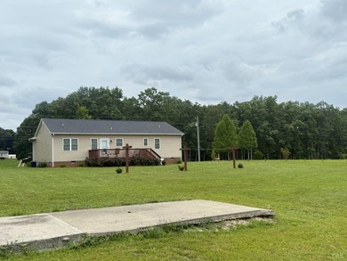 Nearly new, move-in ready home with over 1,800 square feet of - photo 27