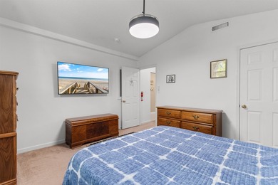 Rare opportunity in Azalea Place-homes here hardly ever hit the - photo 29