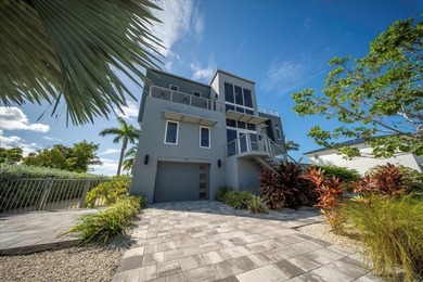 Coco Plum Beach Home For Sale in Marathon Florida