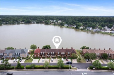 Lake Townhome/Townhouse For Sale in Chesapeake, Virginia