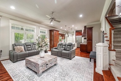 EXQUISITE. Seeing is believing. Amenities & storage galore - photo 18