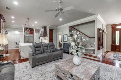 EXQUISITE. Seeing is believing. Amenities & storage galore - photo 19