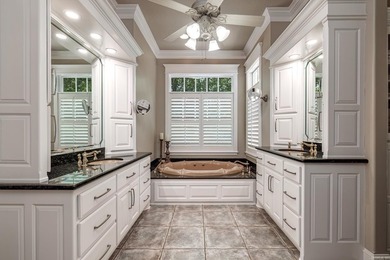 EXQUISITE. Seeing is believing. Amenities & storage galore - photo 21