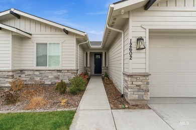 Welcome to 12602 S Teano Ave-an exceptional 2,128 sq ft, 3 bed - photo 4
