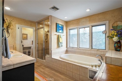 This exceptional four-bedroom, 3.5 baths unique residence offers - photo 27