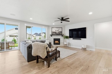 Welcome to 12602 S Teano Ave-an exceptional 2,128 sq ft, 3 bed - photo 9