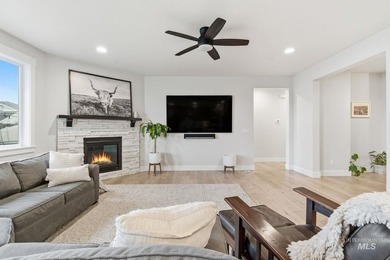 Welcome to 12602 S Teano Ave-an exceptional 2,128 sq ft, 3 bed - photo 10
