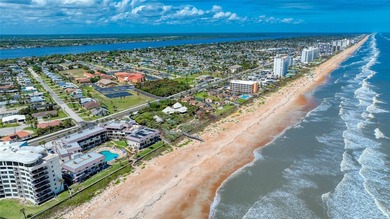 Enjoy ocean views from this beautifully updated 1BR/1BA condo in - photo 31