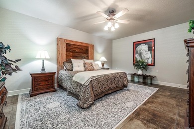 EXQUISITE. Seeing is believing. Amenities & storage galore - photo 36