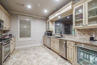 EXQUISITE. Seeing is believing. Amenities & storage galore - photo 39