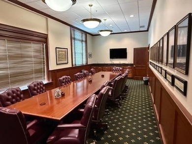 PRIME DOWNTOWN HUNTINGTON INVESTMENT OPPORTUNITY  This fully