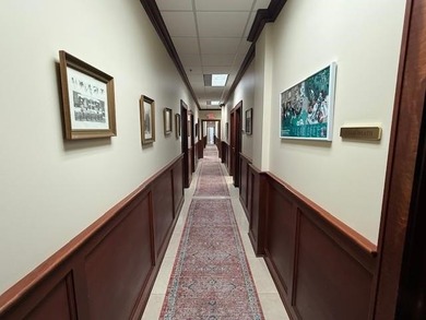 PRIME DOWNTOWN HUNTINGTON INVESTMENT OPPORTUNITY  This fully