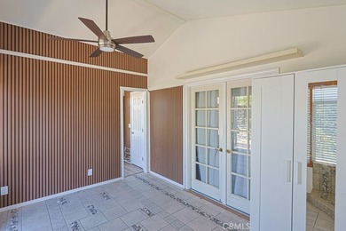 Take advantage and discover this stunning, totally remodeled 3 - photo 14