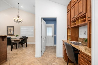 Redesigned and move-in ready, this exceptional Carson Park home - photo 15