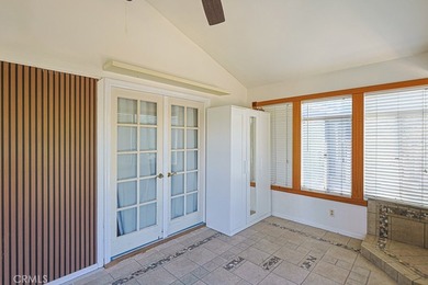 Take advantage and discover this stunning, totally remodeled 3 - photo 16