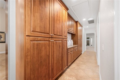 Redesigned and move-in ready, this exceptional Carson Park home - photo 20