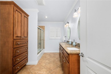 Redesigned and move-in ready, this exceptional Carson Park home - photo 23