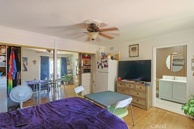 Take advantage and discover this stunning, totally remodeled 3 - photo 26