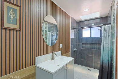 Take advantage and discover this stunning, totally remodeled 3 - photo 30