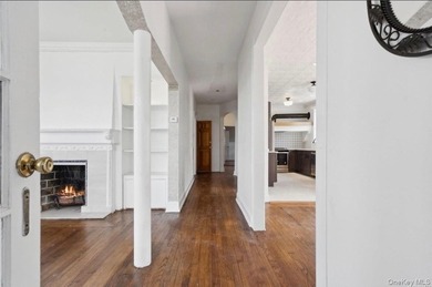 Welcome to 720 Franklin Blvd!!! A distinctive corner property - photo 4