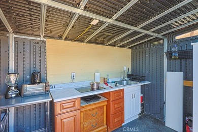 Take advantage and discover this stunning, totally remodeled 3 - photo 35