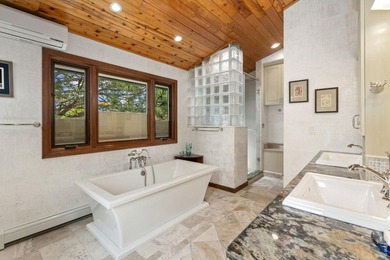 A Rare Organic Homestead - Grounded in Self-Reliance and Natural - photo 36